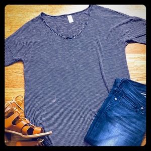 Navy and white striped tunic top - M